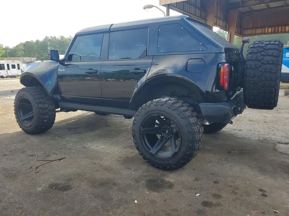 2024 FORD BRONCO OUTER BANKS  
