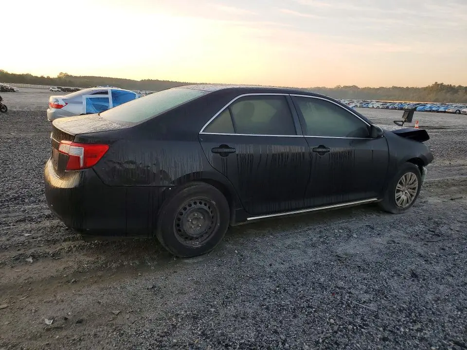 2012 TOYOTA CAMRY LE  