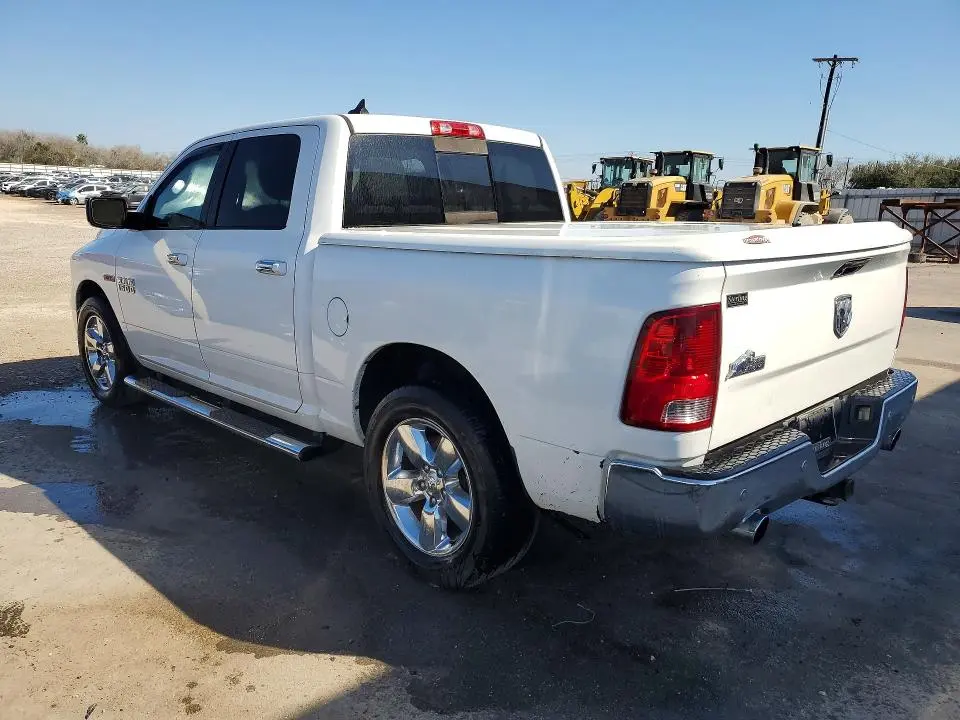 2014 RAM 1500 SLT  