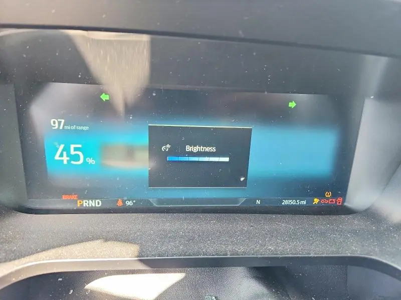 2022 FORD F150 LIGHTNING PRO  