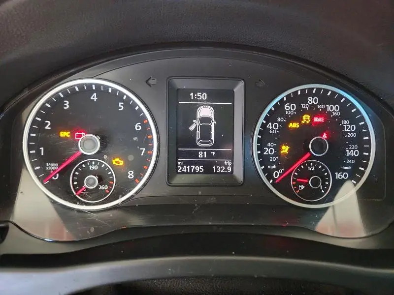 2016 VOLKSWAGEN TIGUAN S  