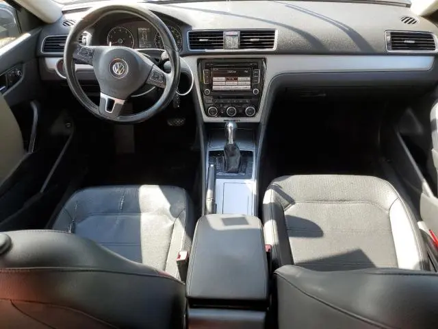 2012 VOLKSWAGEN PASSAT SE  