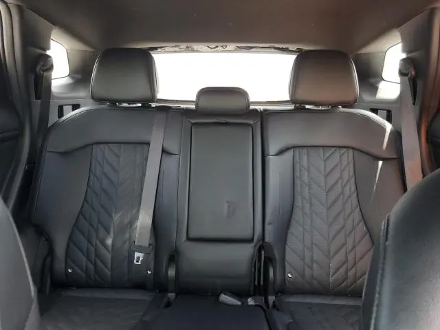 2024 KIA SPORTAGE X LINE  