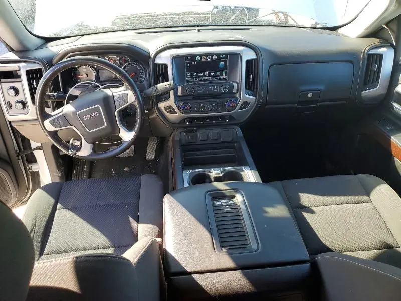 2018 GMC SIERRA K1500 SLE  