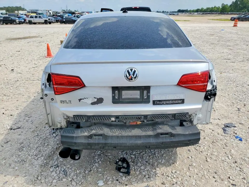 2015 VOLKSWAGEN JETTA   