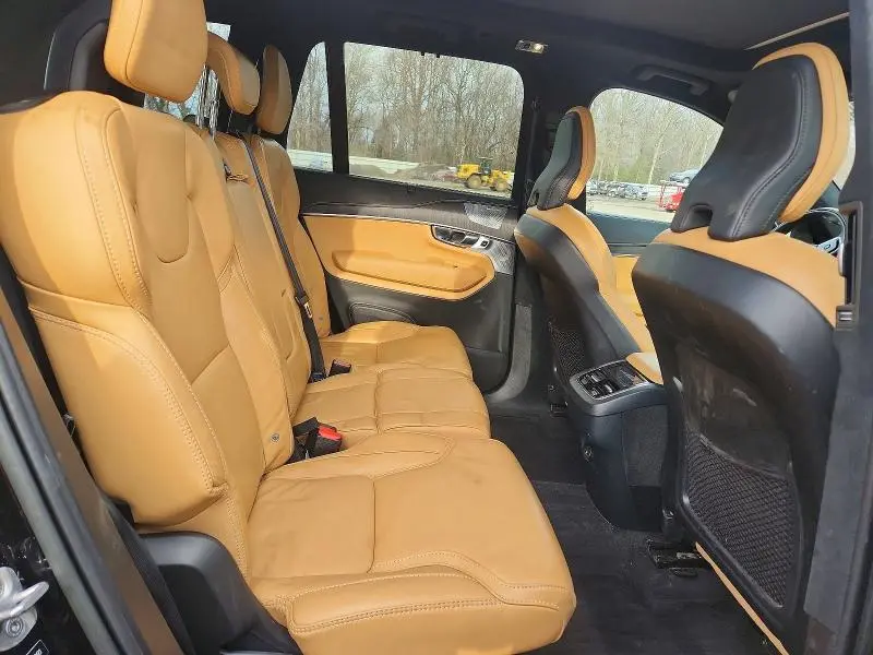 2022 VOLVO XC90 T6 INSCRIPTION  