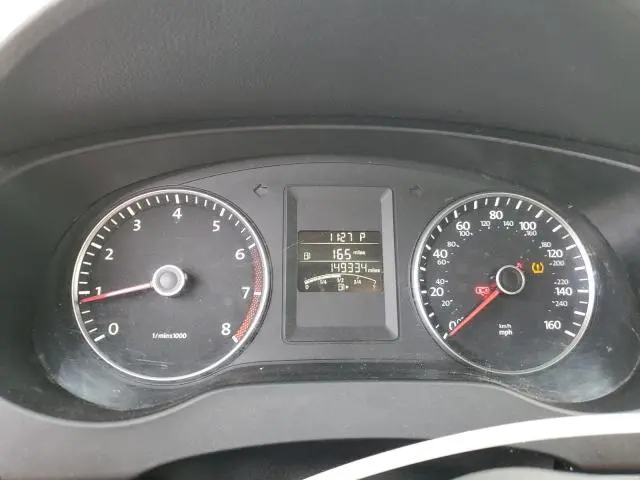 2013 VOLKSWAGEN JETTA SE  