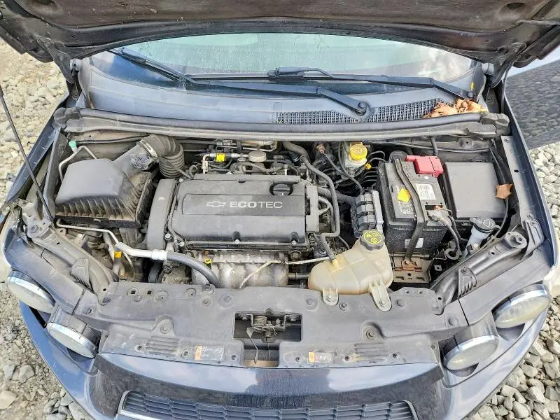 2014 CHEVROLET SONIC LT  