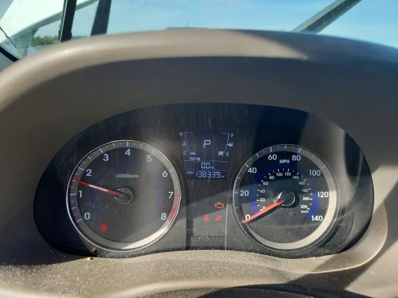 2013 HYUNDAI ACCENT GLS  