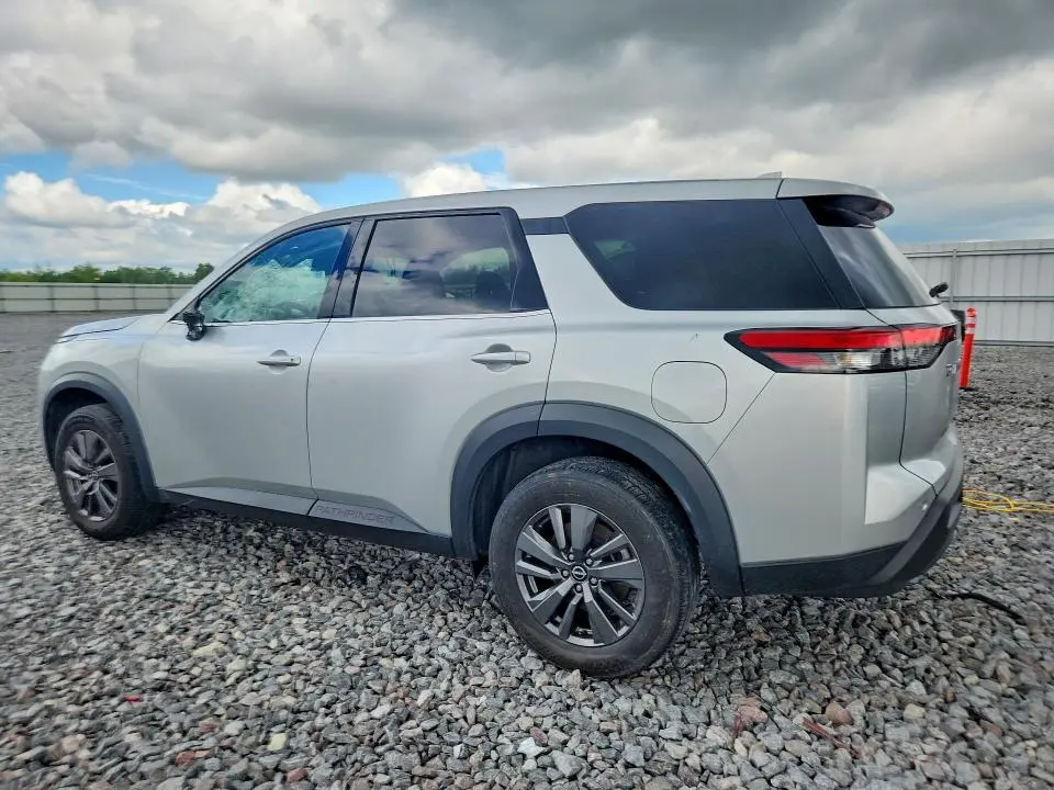 2022 NISSAN PATHFINDER S  