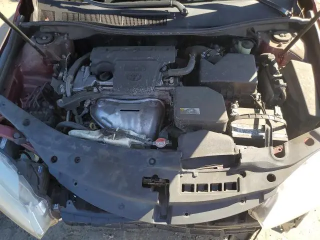 2016 TOYOTA CAMRY LE  