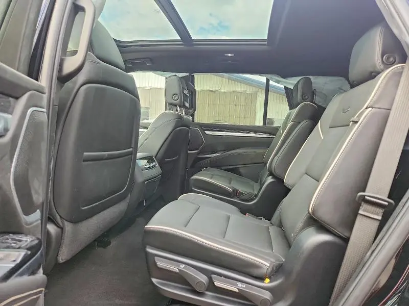 2025 CADILLAC ESCALADE SPORT  