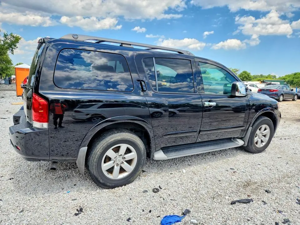 2013 NISSAN ARMADA SV  