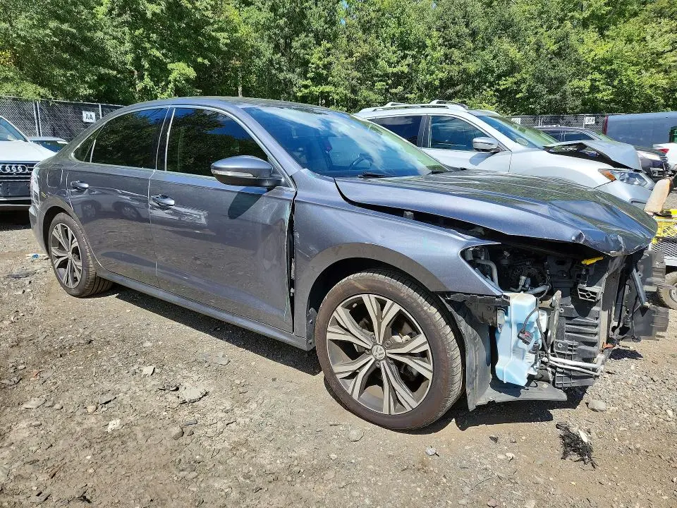 2021 VOLKSWAGEN PASSAT SE  