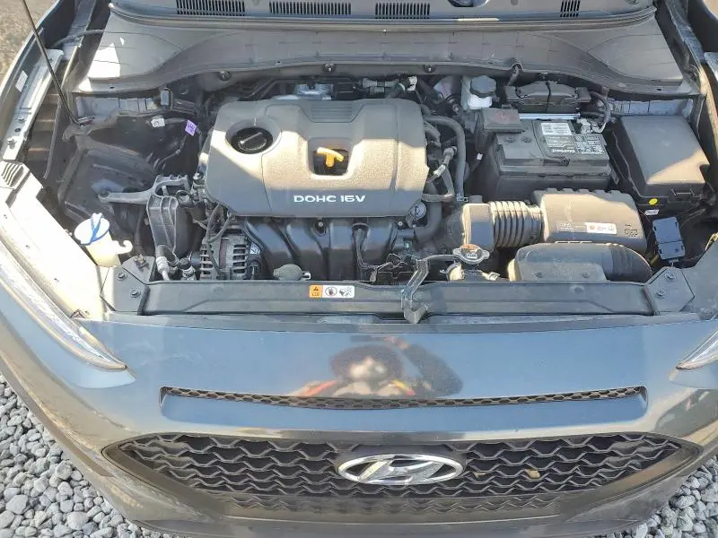 2021 HYUNDAI KONA SE  