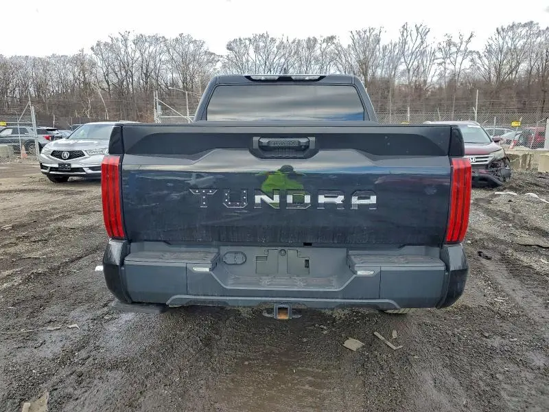 2022 TOYOTA TUNDRA CREWMAX SR  