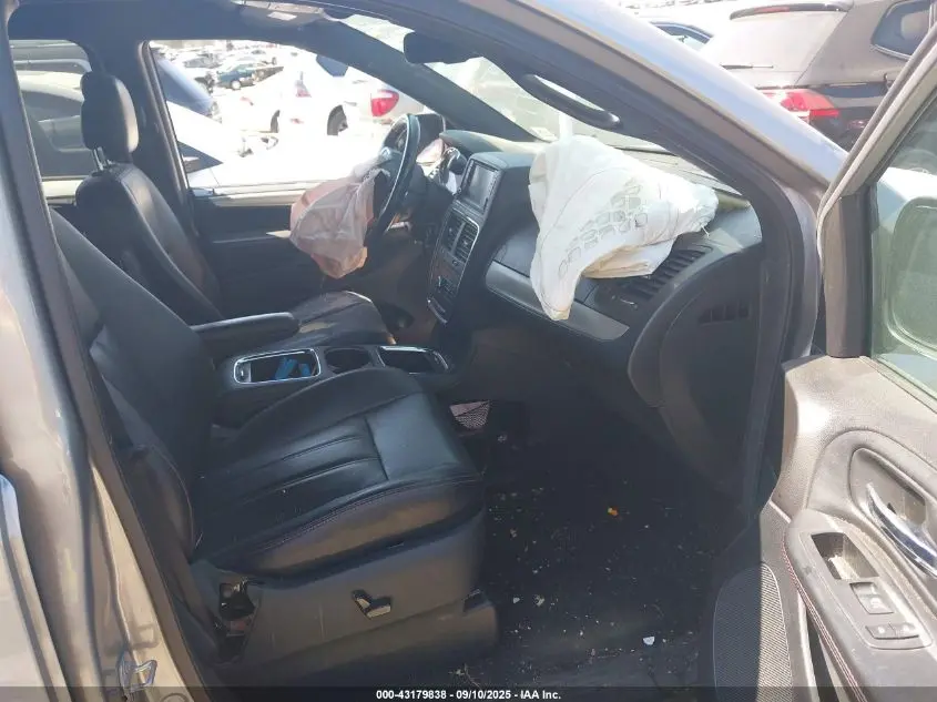 2017 DODGE GRAND CARAVAN GT