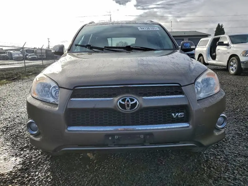 2011 TOYOTA RAV4 LIMITED  