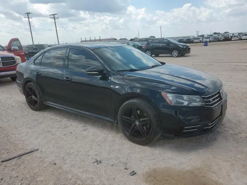 2018 VOLKSWAGEN PASSAT S  