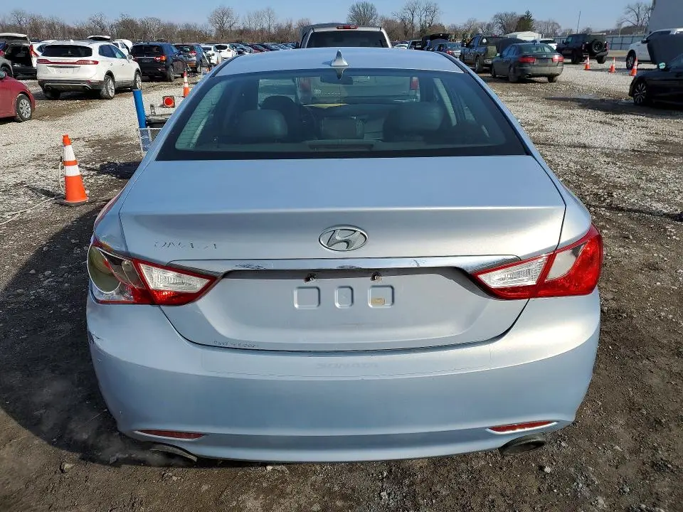 2011 HYUNDAI SONATA SE  