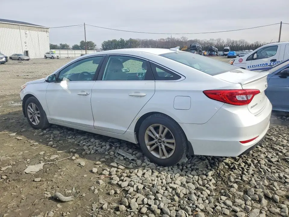2015 HYUNDAI SONATA SE  