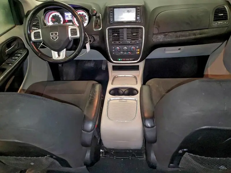 2016 DODGE GRAND CARAVAN SXT  