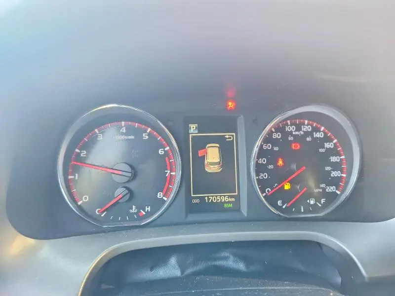 2016 TOYOTA RAV4 SE  