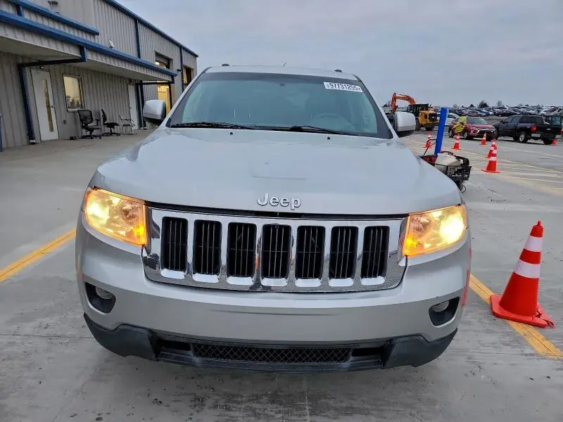 2013 JEEP GRAND CHEROKEE LAREDO  