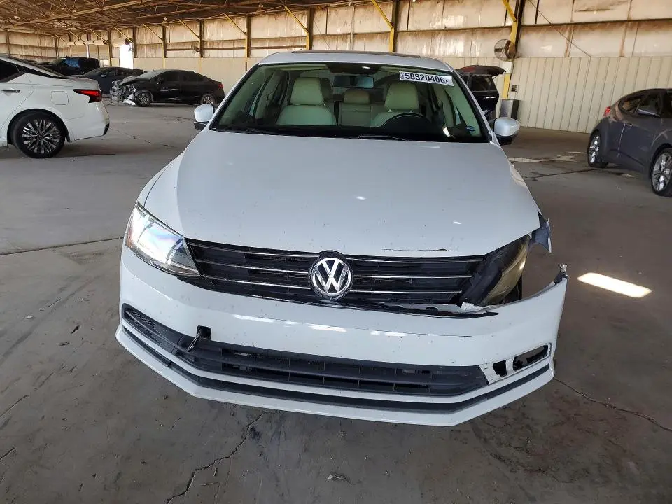 2017 VOLKSWAGEN JETTA SE  