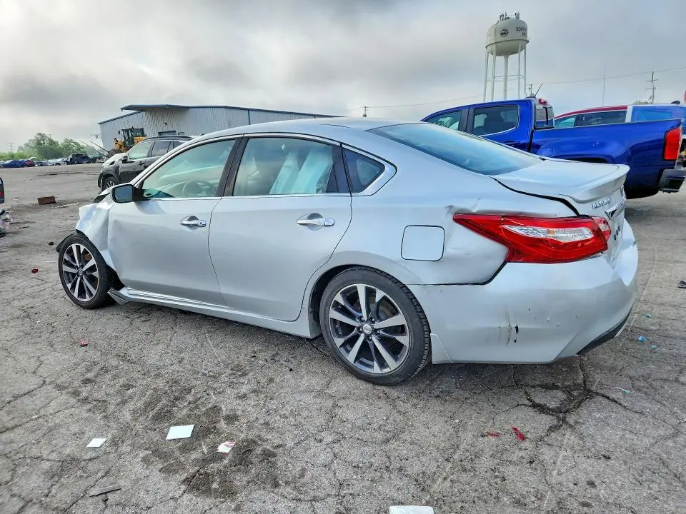 2016 NISSAN ALTIMA 2.5 SR  