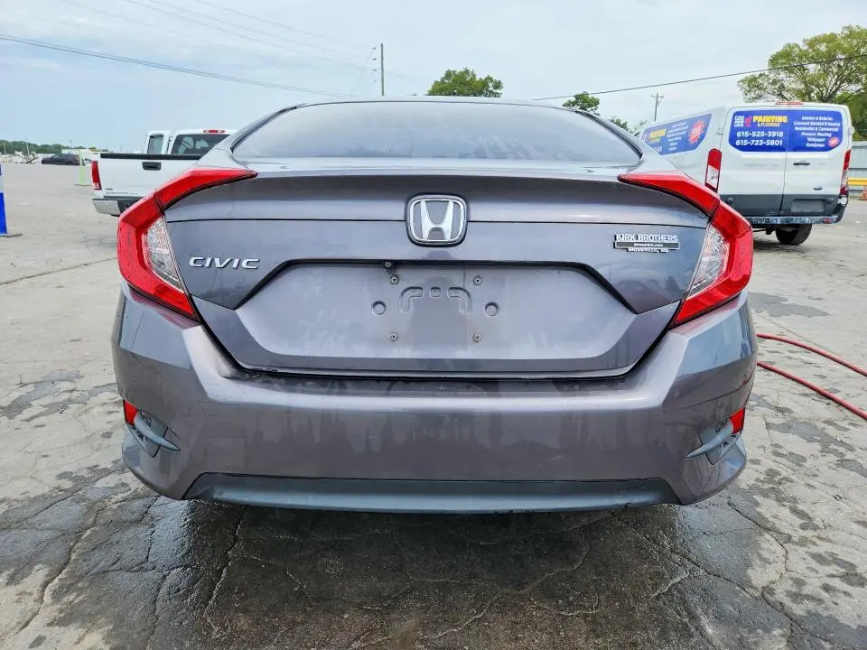 2018 HONDA CIVIC LX  