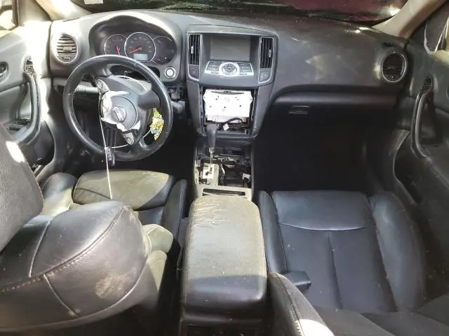 2011 NISSAN MAXIMA S  