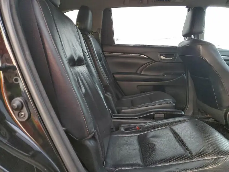 2018 TOYOTA HIGHLANDER LIMITED  