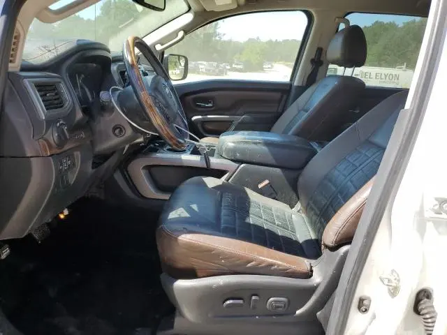 2017 NISSAN TITAN SV  