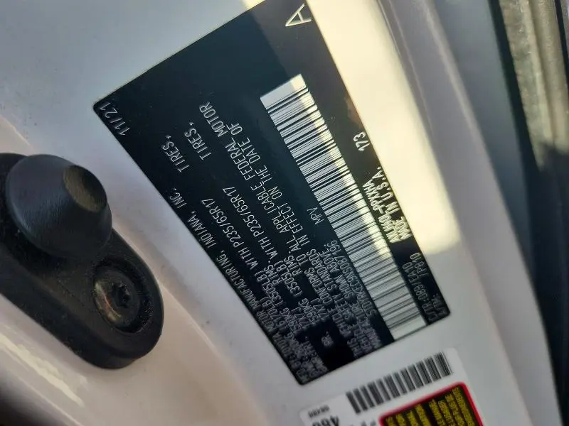 2022 TOYOTA SIENNA XLE  
