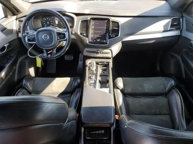 2016 VOLVO XC90 T8  