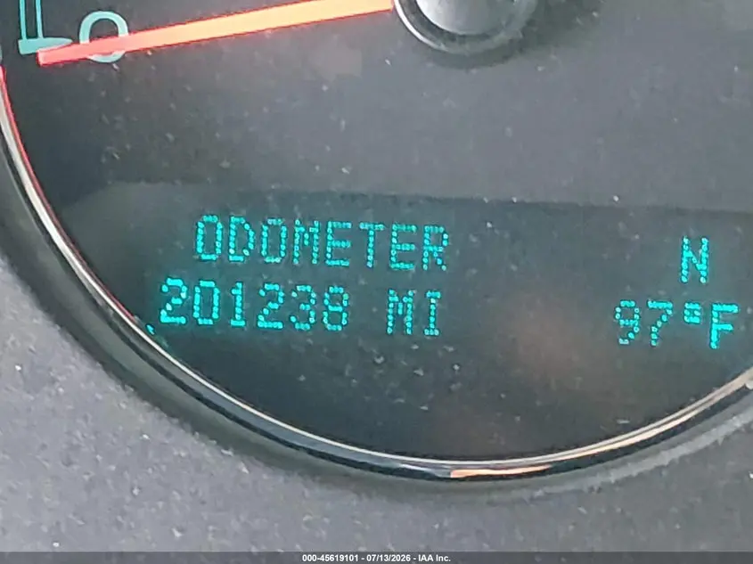 2013 CHEVROLET TAHOE LS