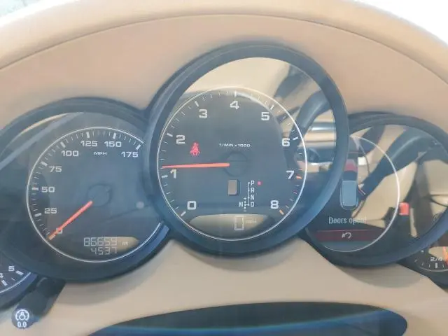 2013 PORSCHE CAYENNE   