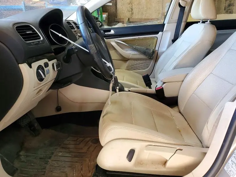 2013 VOLKSWAGEN JETTA TDI  