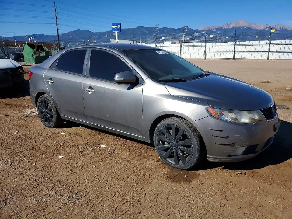 2010 KIA FORTE SX  