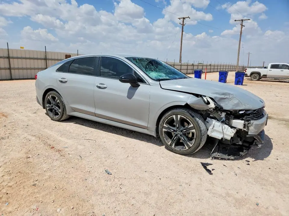 2021 KIA K5 GT LINE  