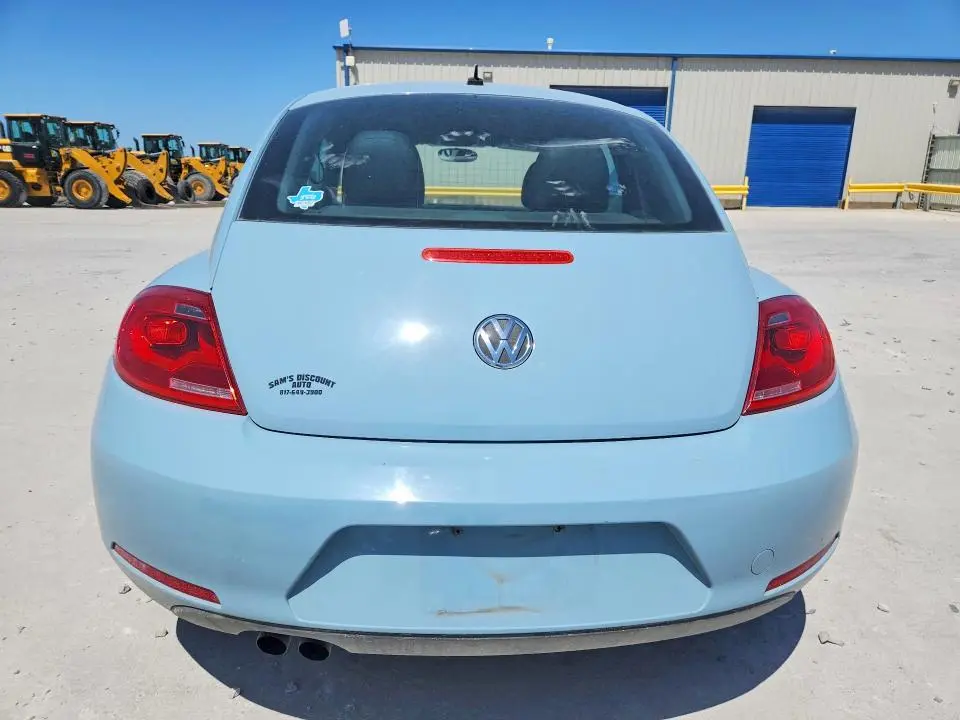 2012 VOLKSWAGEN BEETLE   