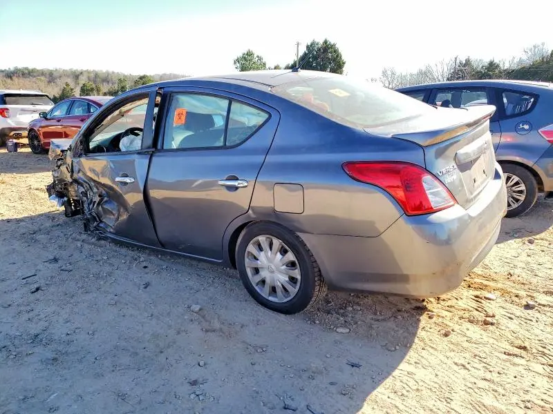 2019 NISSAN VERSA S  