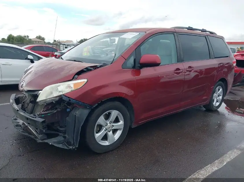 2012 TOYOTA SIENNA LE V6 8 PASSENGER