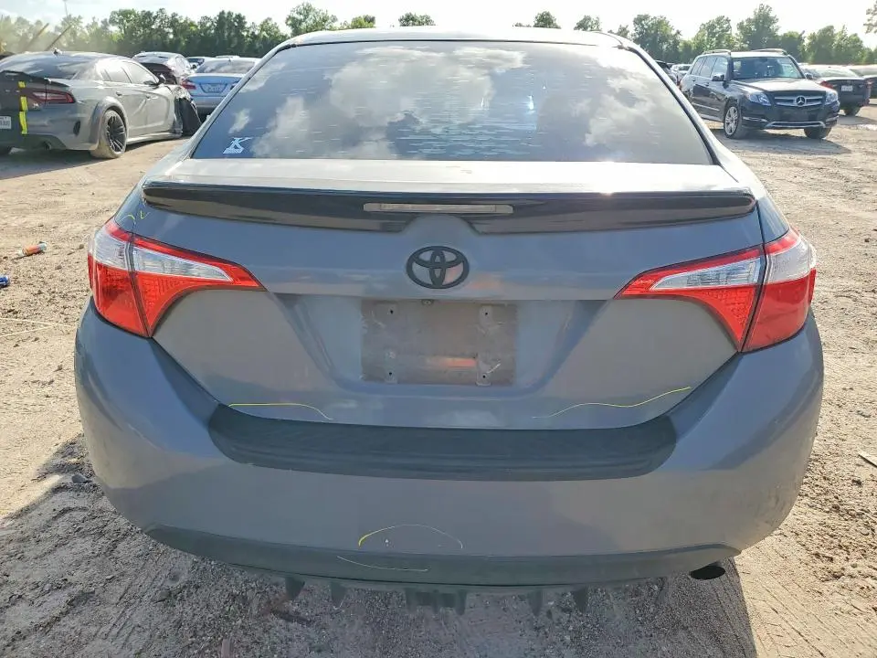 2016 TOYOTA COROLLA LE PLUS  