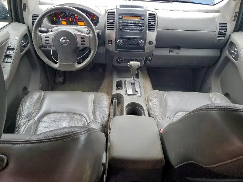 2012 NISSAN FRONTIER S  