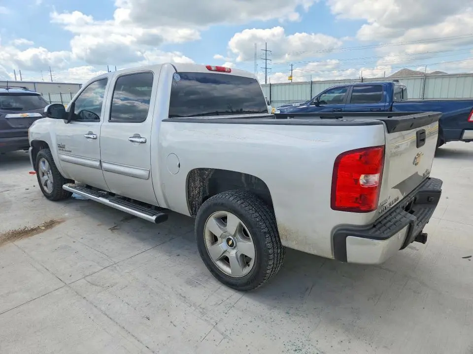 2011 CHEVROLET SILVERADO C1500 LT  