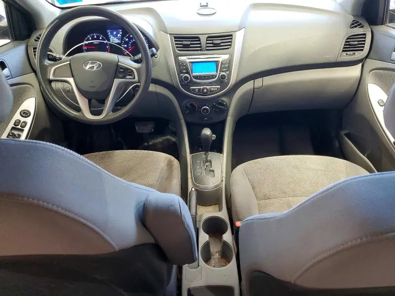2013 HYUNDAI ACCENT GS  