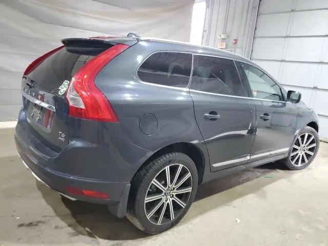 2015 VOLVO XC60 T6 PLATINUM  