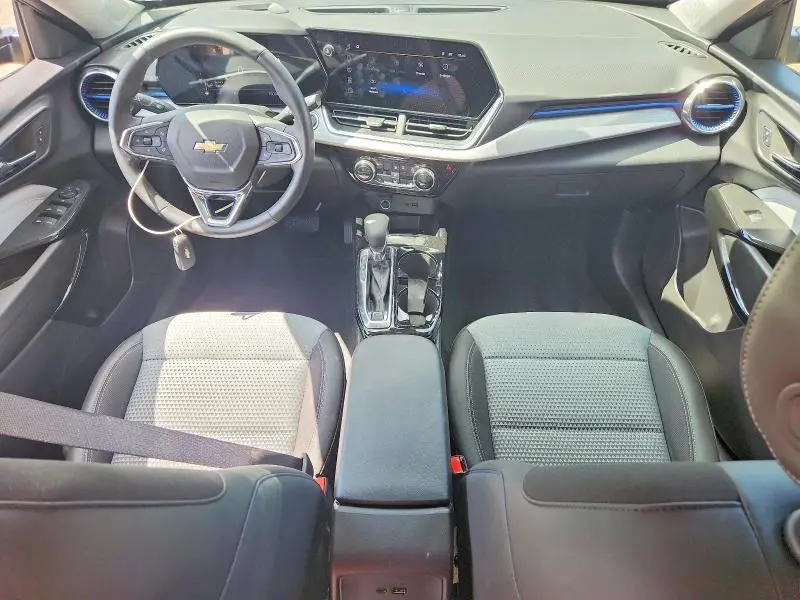 2025 CHEVROLET TRAX 1LT  